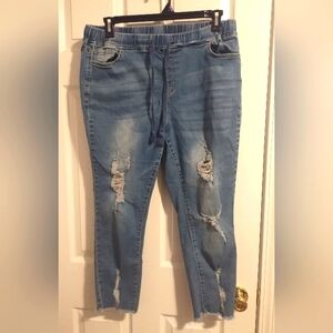 YMI Women's Distressed Pull-on Jeans